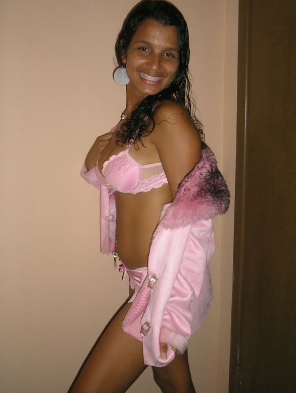 Aakirkeby Escort Service